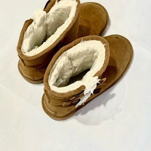 Kookaburra UGG Victoria Girls' Short Winter boots